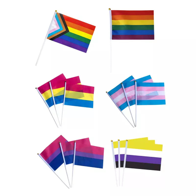 Drapeau tenu dans la main imprimé d'arc-en-ciel de Pride Flag Waterproof LGBT de progrès